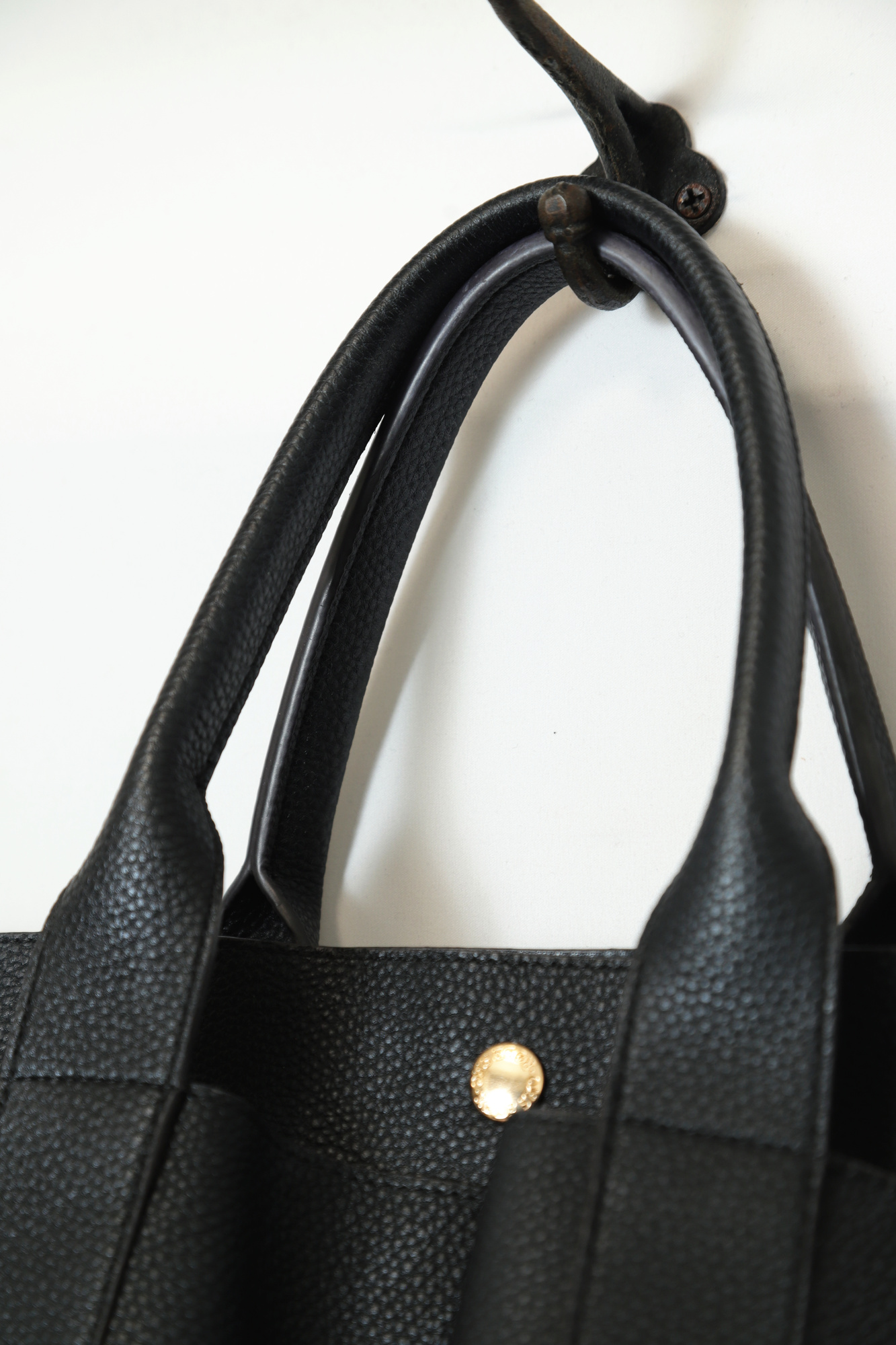 Alternative view of USED LEATHER HAND BAG/F