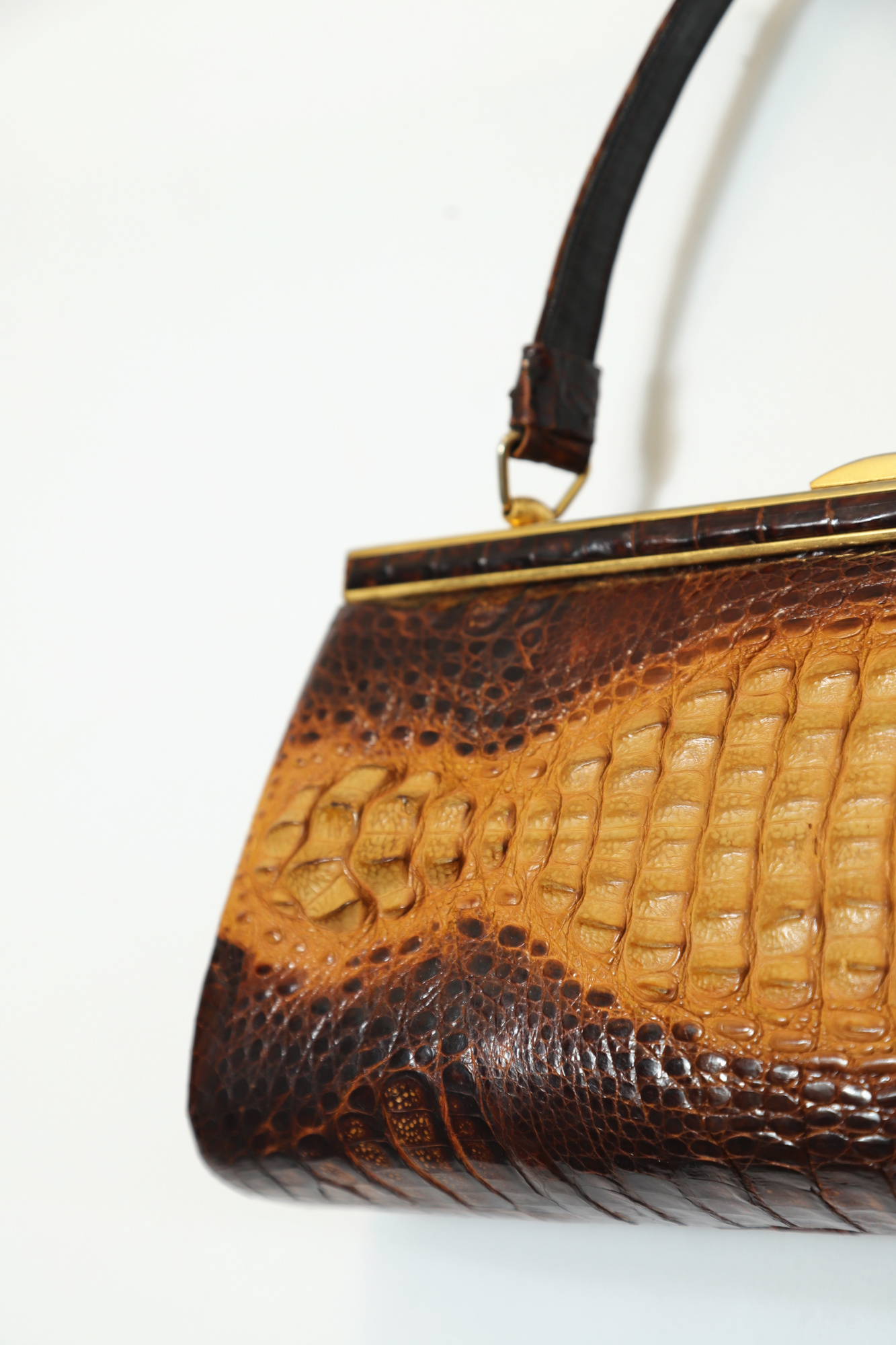 Alternative view of VINTAGE LEATHER HAND BAG/F