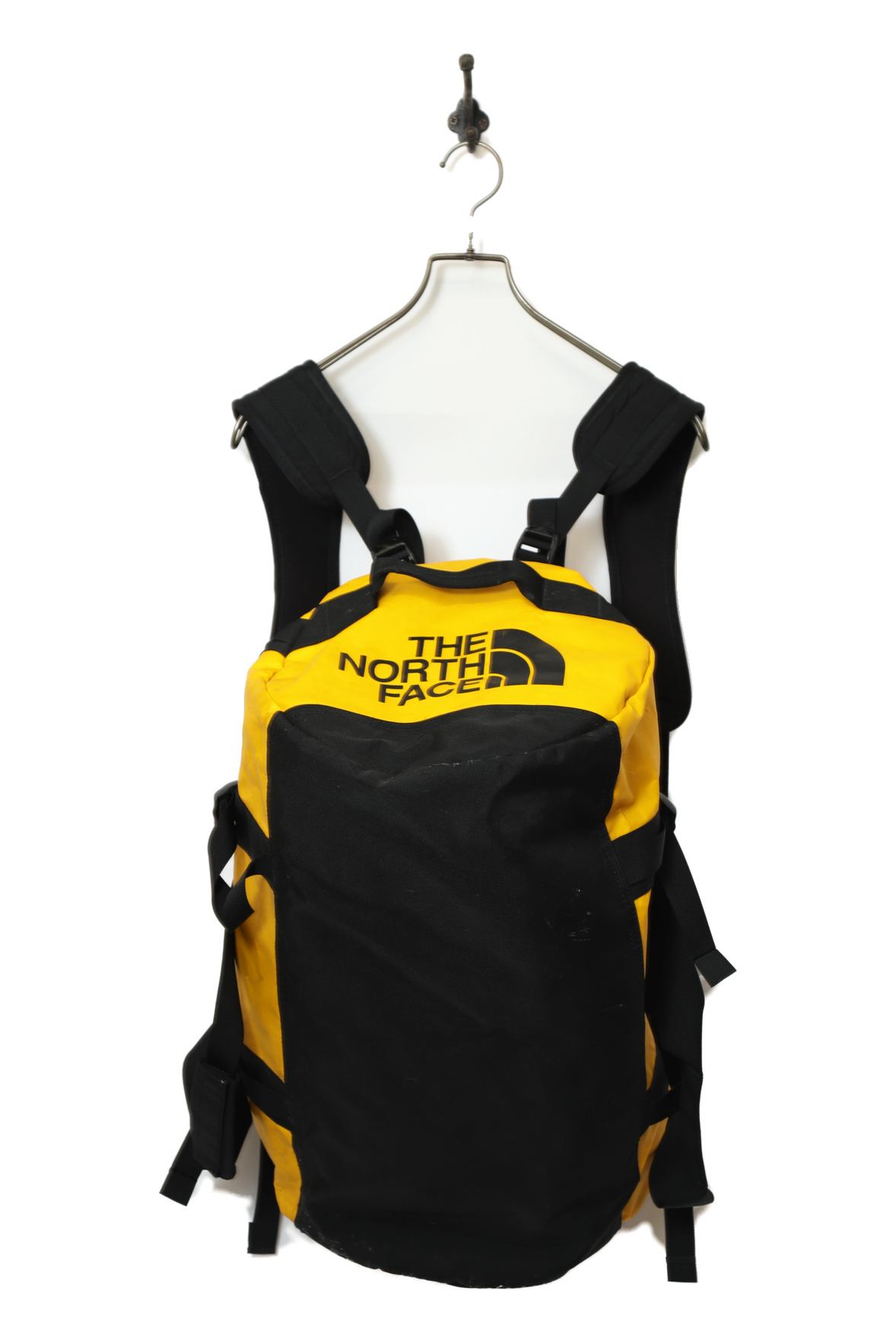 USED THE NORTH FACE BACKPACK/F