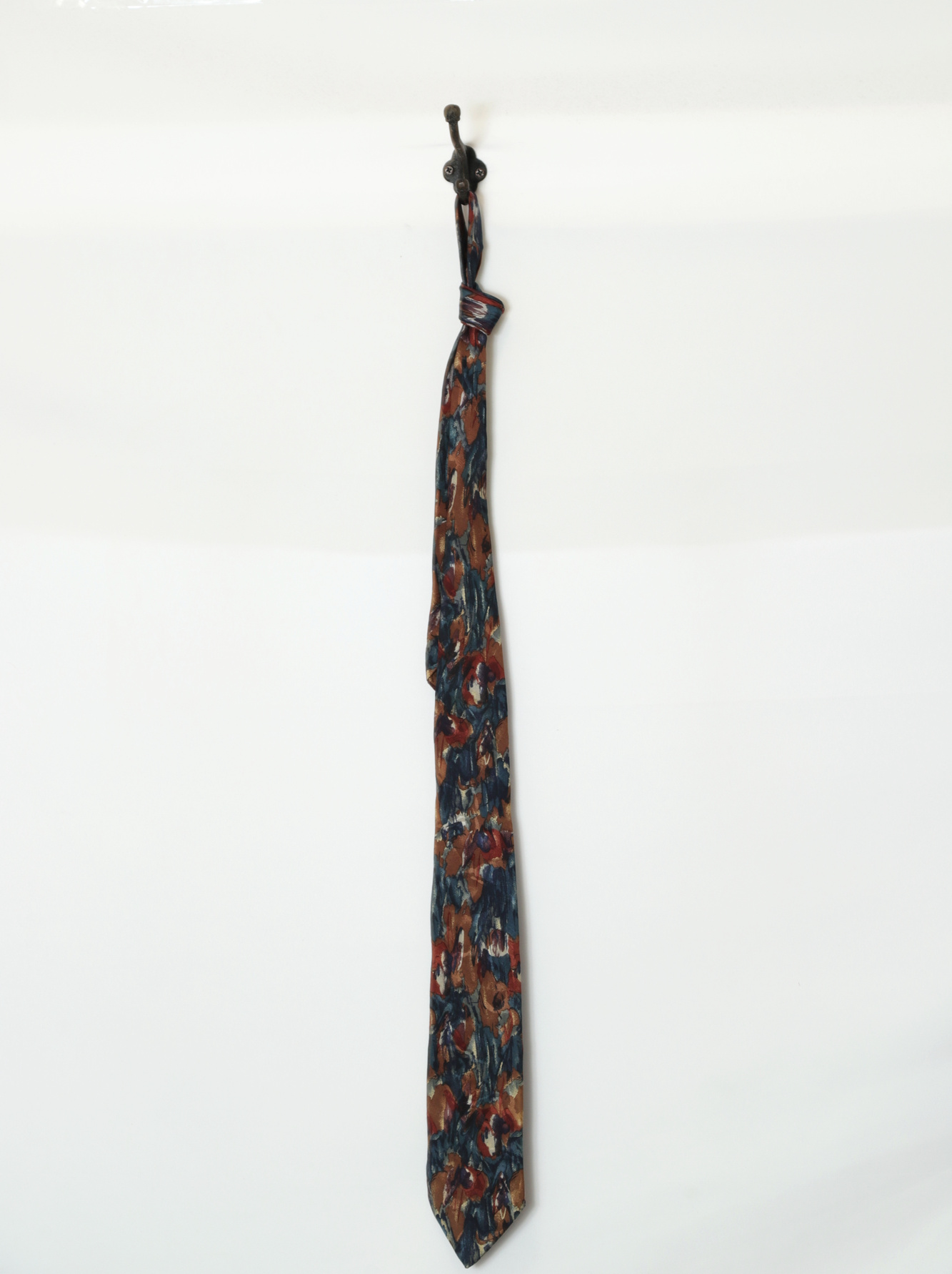 Alternative view of USED PATTERN NECKTIE/F