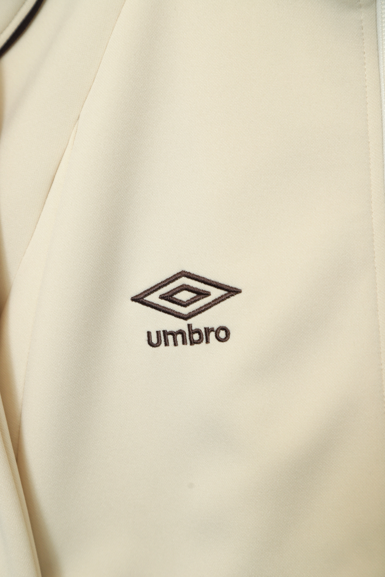 USED UMBRO SHORT TRACK JACKET/L - 画像 (4)