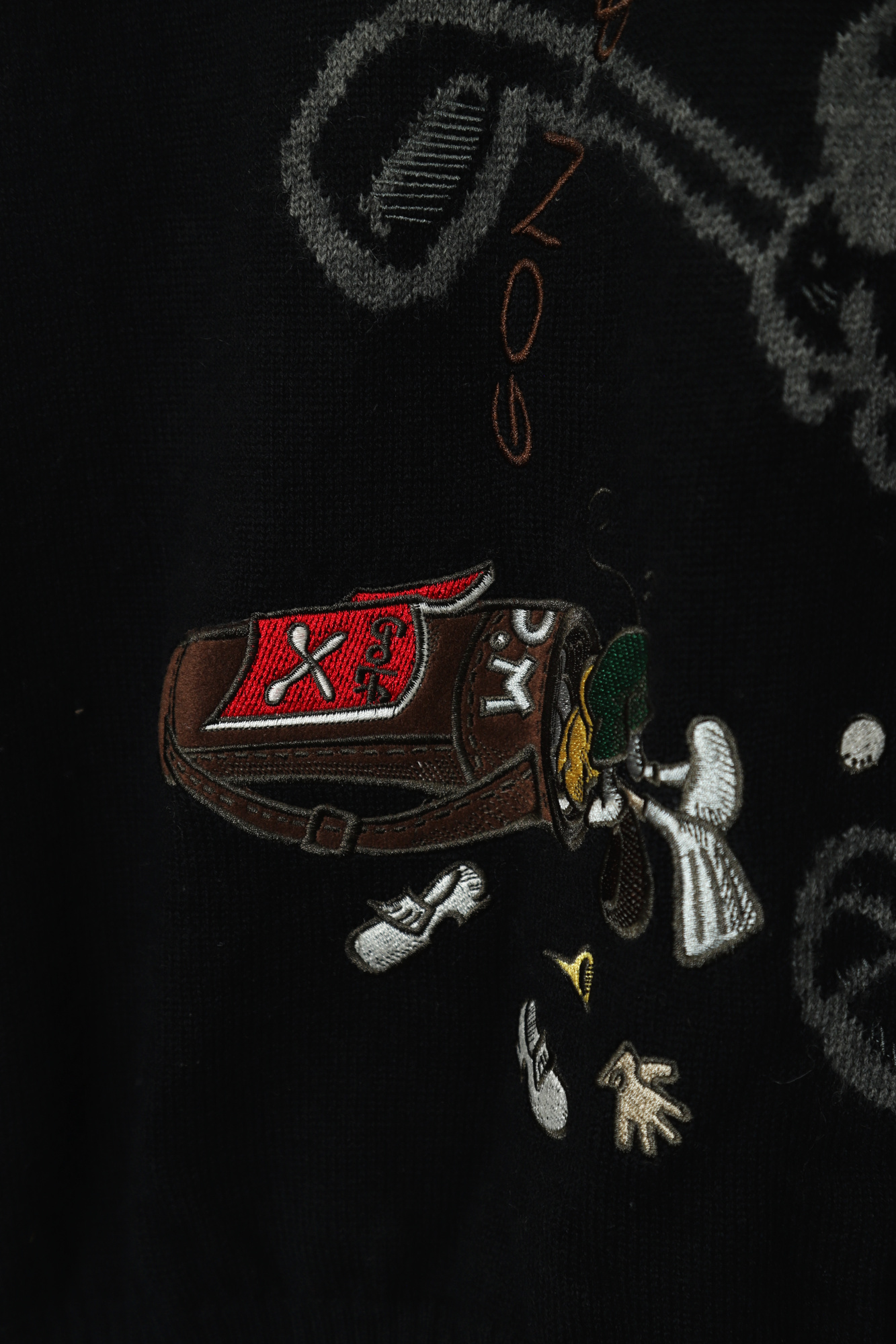 USED EMBROIDERY SWEATER/L - 画像 (4)