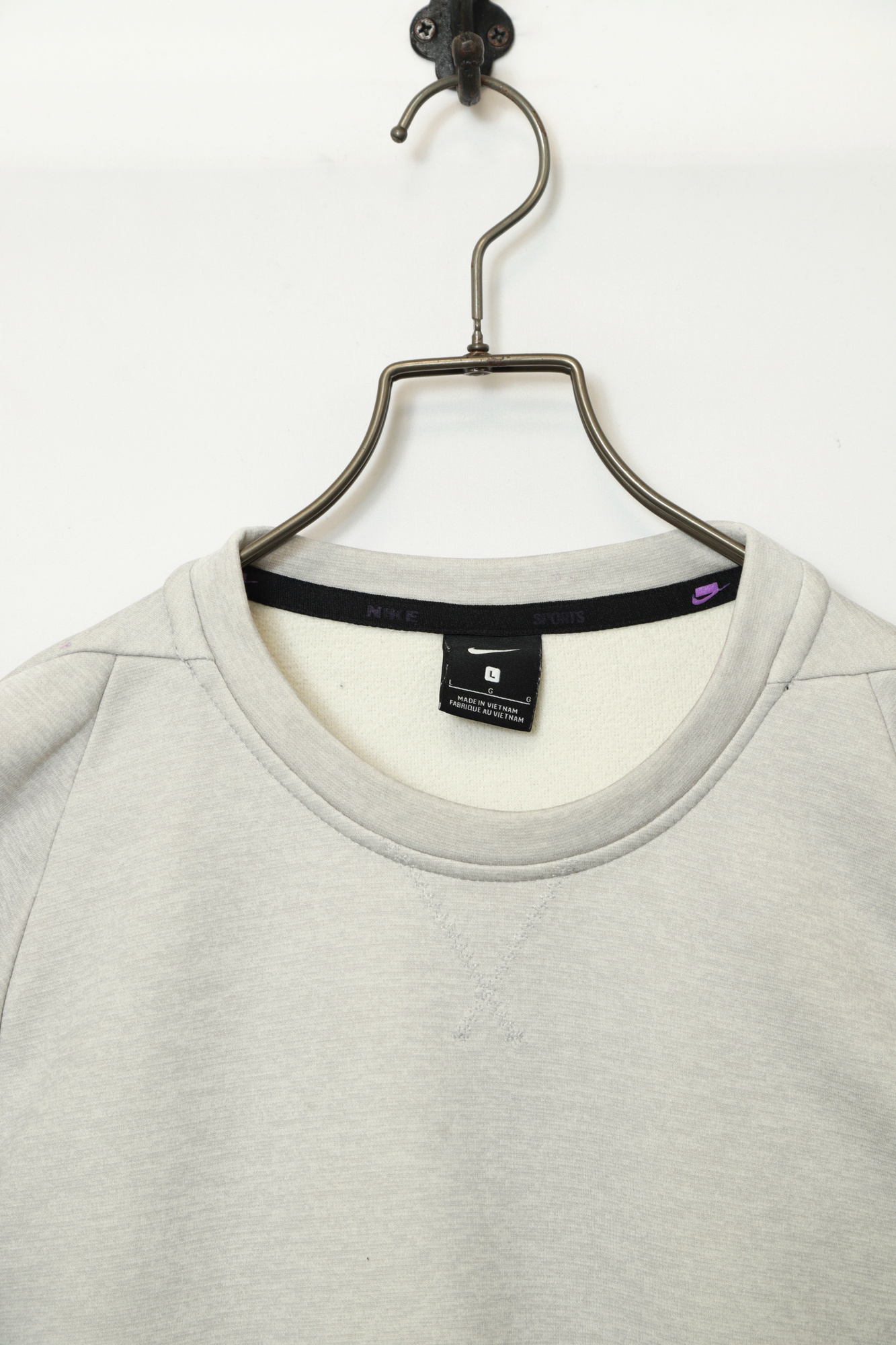 Alternative view of USED NIKE SWEAT SHIRT/L