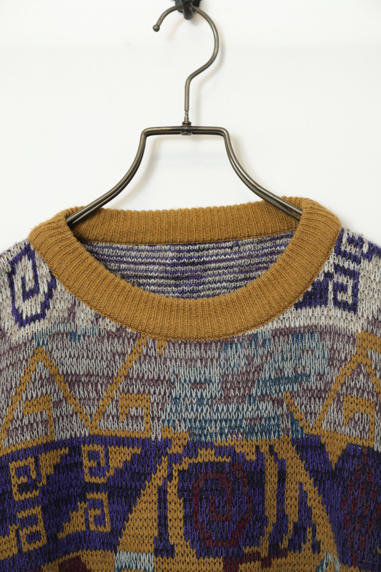 Alternative view of VINTAGE DESIGN KNIT SWEATER/XL