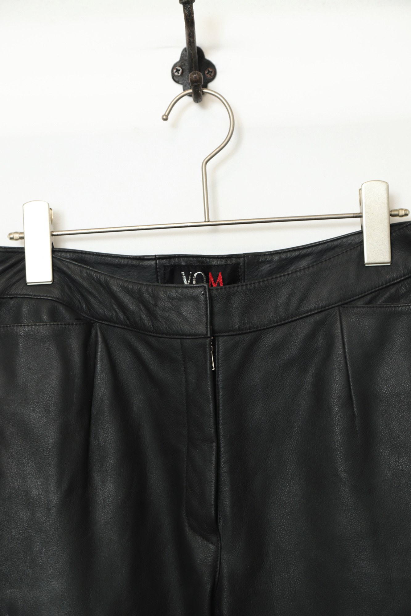 Alternative view of USED LEATHER PANTS/W68